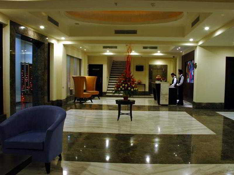 City Heart Sarovar Portico Ludhiana Bagian luar foto